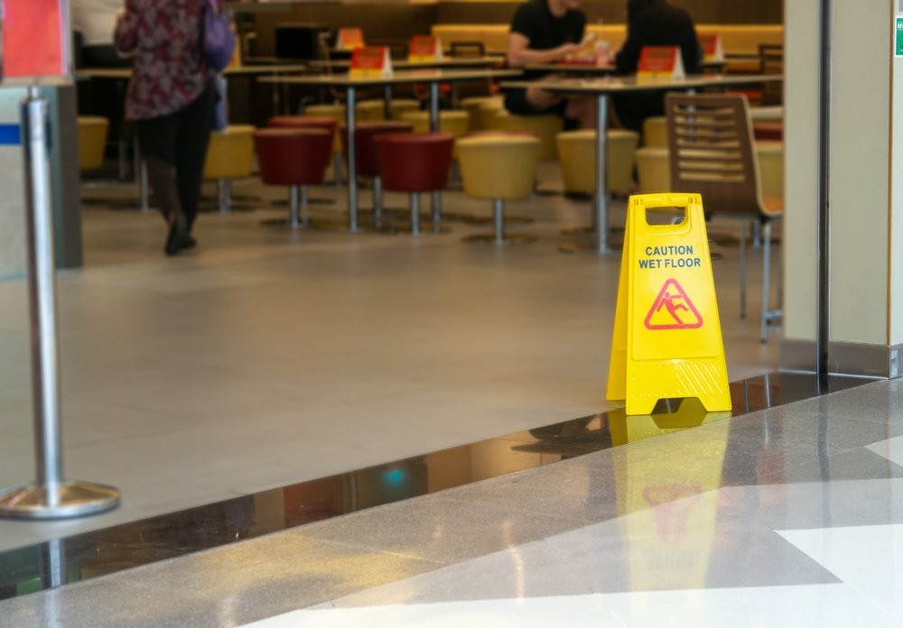 Slip and Fall Accidents in Florida Airports and What Injured Travellers Must Know